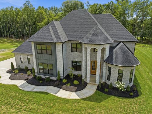 4009 Sadie Grace Way, Clarksville, TN, 37042-1222 | Card Image