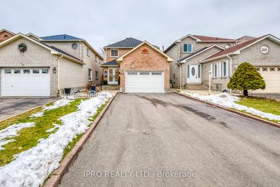 34 Merganser Cres, House other with 4 bedrooms, 4 bathrooms and 5 parking in Brampton ON | Image 1