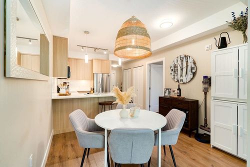 222-12460 191 St, Pitt Meadows, BC, V3Y2J2 | Card Image