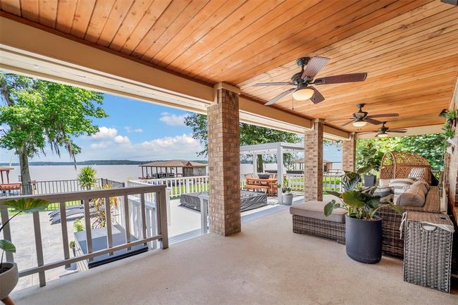 So much to take in while relaxing in your oasis | Image 24