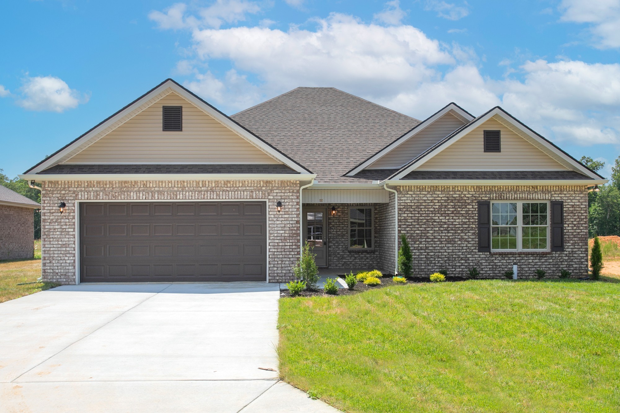 Brooklyn Ave, Manchester, TN 37355