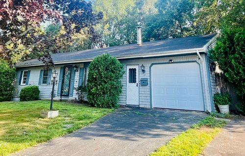 64 Denham Ave, Somerset, MA, 02726-3717 | Card Image