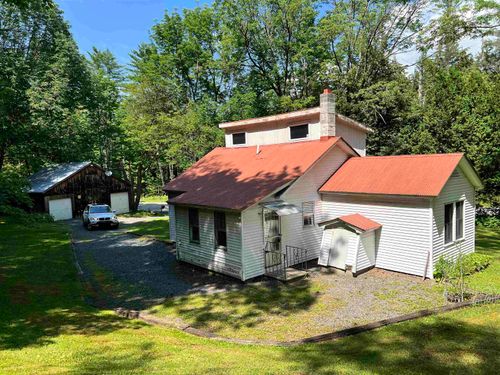 643 Route 12, Hartland, VT, 05048-8122 | Card Image