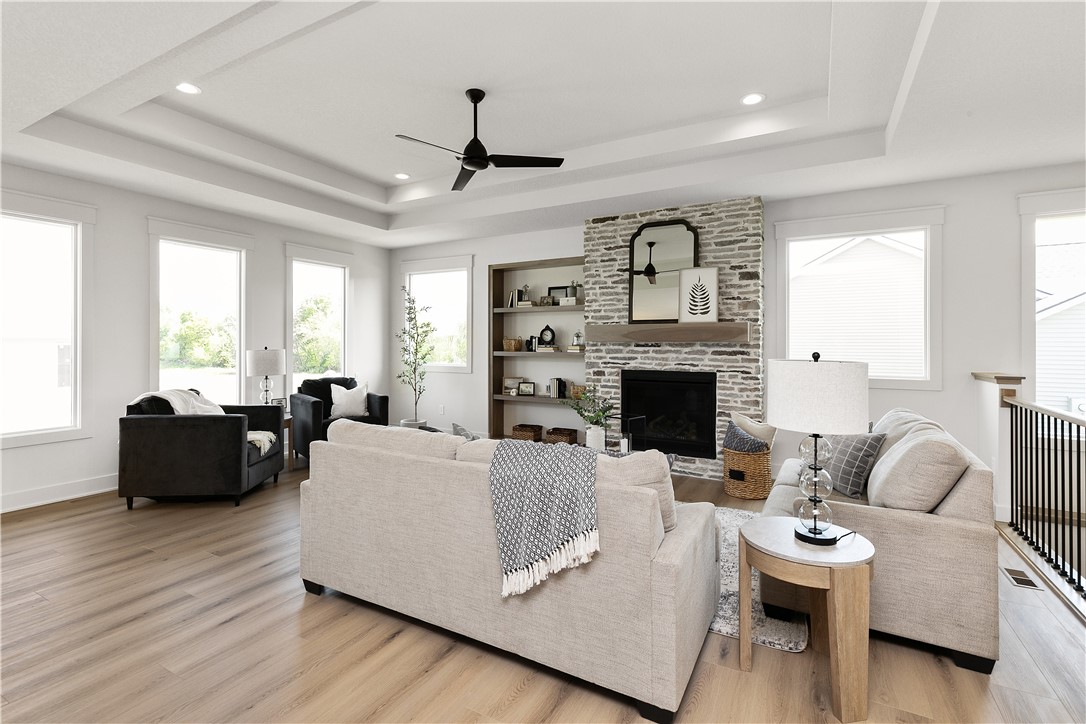 Chestnut Dr, Waukee, IA 50263