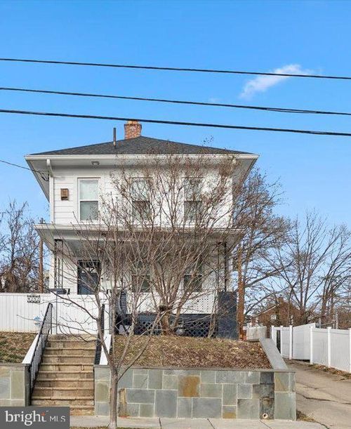 4252 Clay St Ne, WASHINGTON, DC, 20019-3434 | Card Image