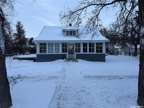 310 Bounty Street, Conquest, SK, S0L0C0 | Card Image