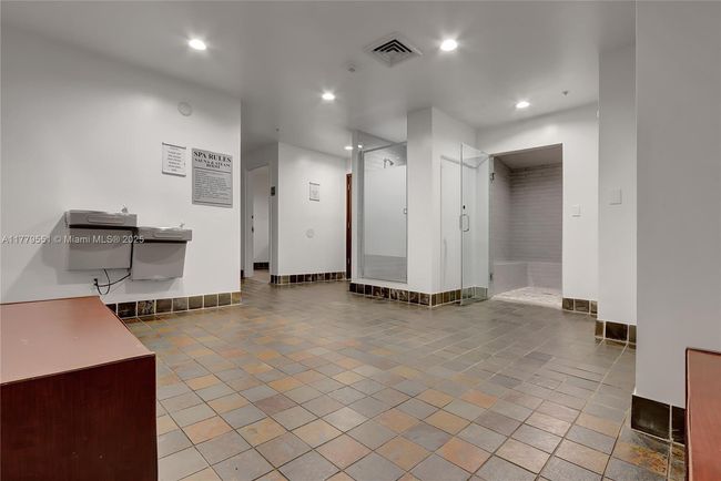 APT-610 - 10 Sw South River Dr, Condo with 2 bedrooms, 2 bathrooms and null parking in Miami FL | Image 5
