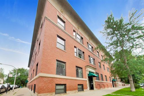 3-2235 N Kedzie Blvd, Chicago, IL, 60647-2561 | Card Image