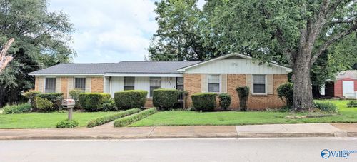 2207 Fitcheard Avenue Nw, Huntsville, AL, 35816 | Card Image