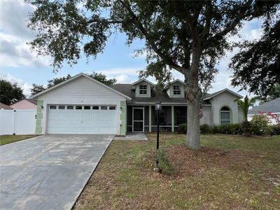 341 Cherry Tree Street, House other with 3 bedrooms, 2 bathrooms and null parking in EUSTIS FL | Image 1