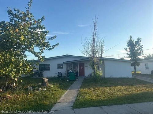 2546 Ambrose Ln, PORT CHARLOTTE, FL, 33952-4355 | Card Image