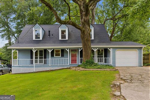 528 Powder Springs St Se, Smyrna, GA, 30082-1734 | Card Image