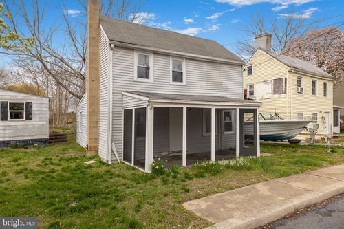 141 Front St, LEIPSIC, DE, 19901-1719 | Card Image