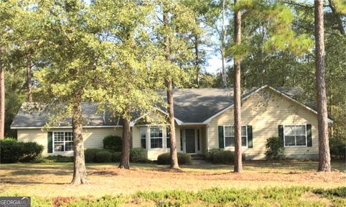 122 Patrick St, Swainsboro, GA, 30401-3832 | Card Image