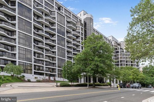 apt-923-1530 Key Blvd, ARLINGTON, VA, 22209-1506 | Card Image