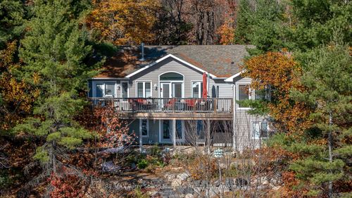 215 Dunchurch Estates Rd, Dunchurch, ON, P0A1G0 | Card Image