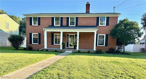 908 51st St, Vienna, WV, 26105-3142 | Card Image