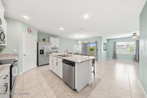 7202 Tigereye Way, Grant Valkaria, FL, 32949-8284 | Card Image