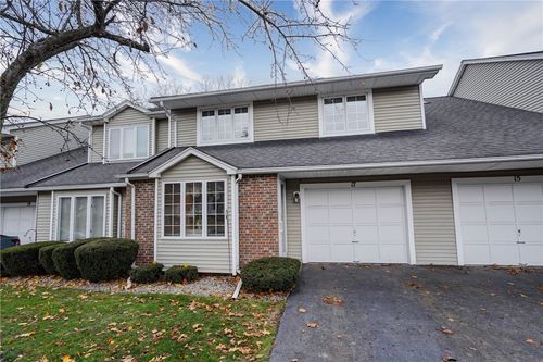 17 Chenin Run, Fairport, NY, 14450-4119 | Card Image