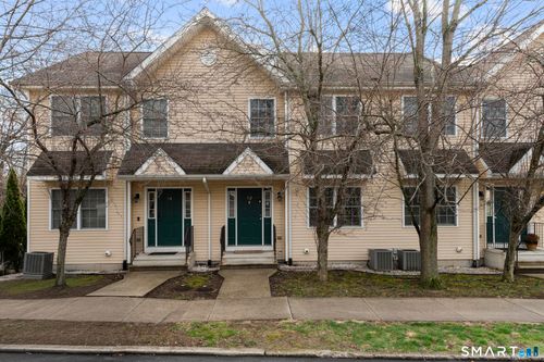 325 Kelly Rd, Vernon, CT, 06066-3939 | Card Image