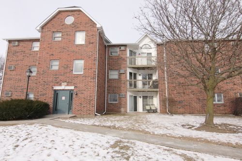 apt-1c-1375 Cunat Ct, Lake In The Hills, IL, 60156-6108 | Card Image