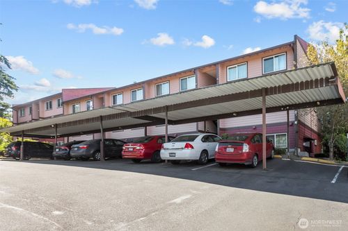 37-17430 Ambaum Blvd S, Seattle, WA, 98148-1779 | Card Image