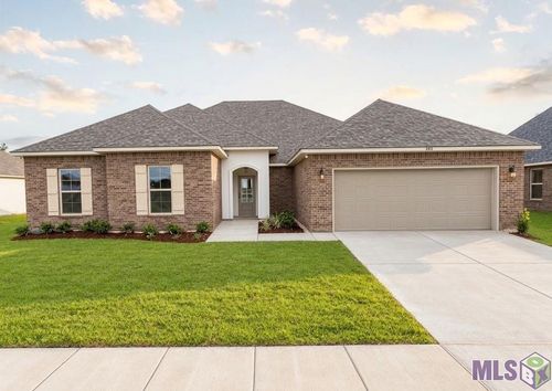 243 Olivia Dr, Luling, LA, 70070-7404 | Card Image