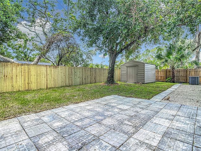 4202 W Bay Vista Ave, House other with 4 bedrooms, 2 bathrooms and null parking in TAMPA FL | Image 54