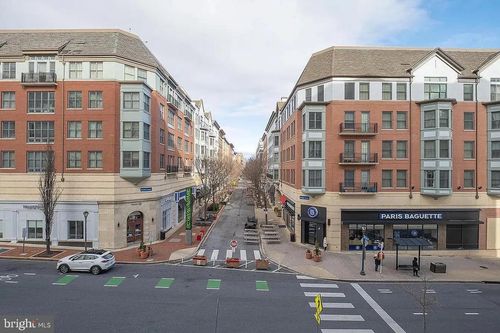 24-105-24 Courthouse Square, ROCKVILLE, MD, 20850 | Card Image