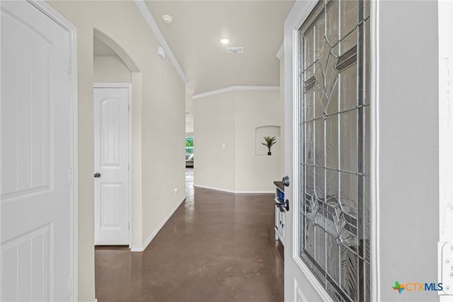 Front Entrance | Image 4