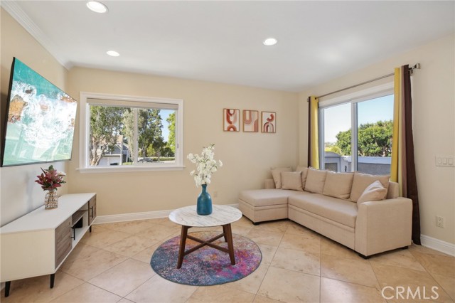 Laurel Ln, Aliso Viejo, CA 92656