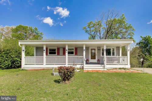 1304 Columbia Rd, WOODBRIDGE, VA, 22191-2910 | Card Image