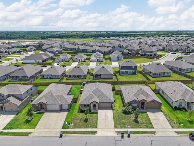 Aerial view of residential area | Image 36