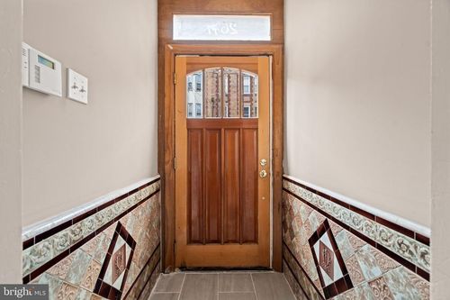 2641 N 17th St, PHILADELPHIA, PA, 19132-3930 | Card Image