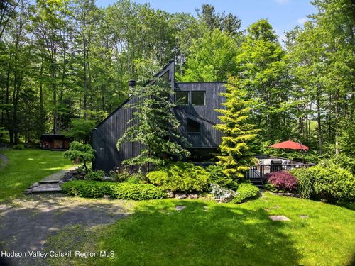 69 Woodland Clove Rd, Phoenicia, NY, 12464-5307 | Card Image