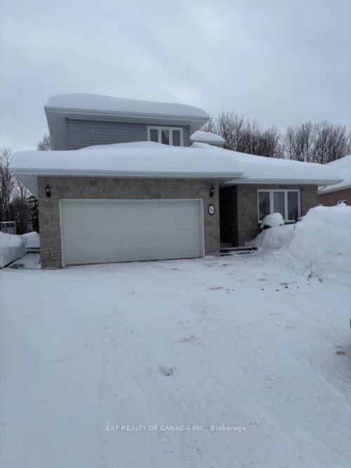 86 Mascioli Blvd, Timmins, ON, P4P1H8 | Card Image