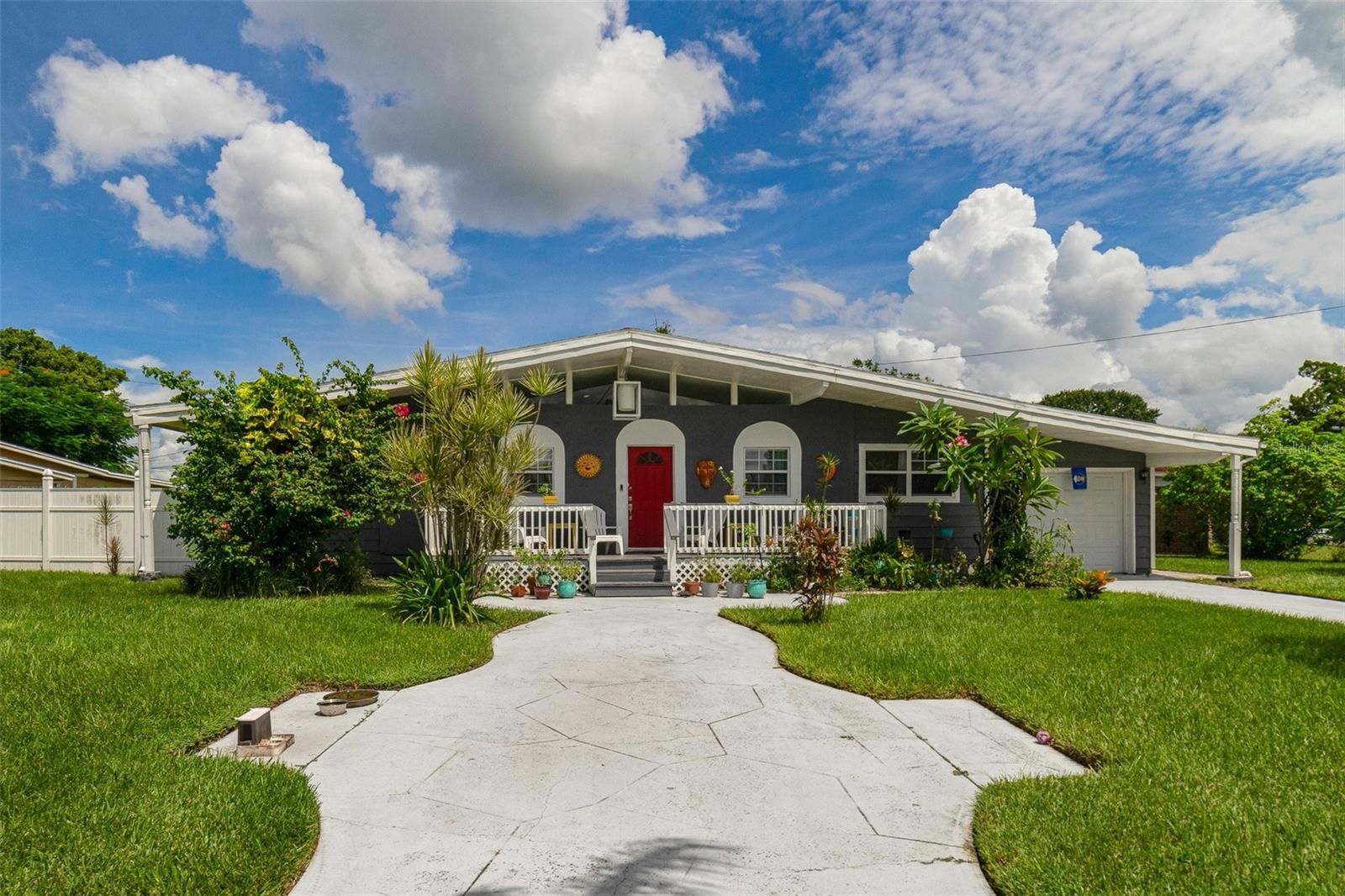 Sun Vista Way, Orlando, FL 32822