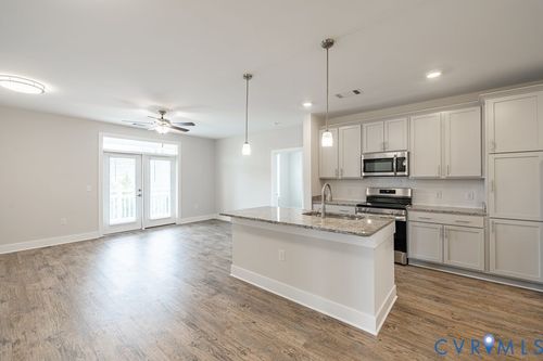 105-10530 Stony Bluff Dr, Ashland, VA, 23005-8243 | Card Image