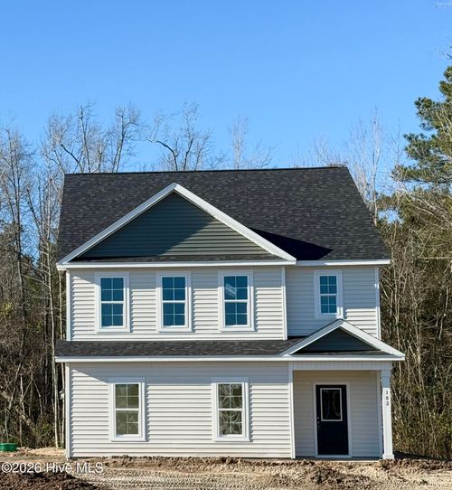 102 Palo Alto Park Dr, Maysville, NC, 28555-8034 | Card Image