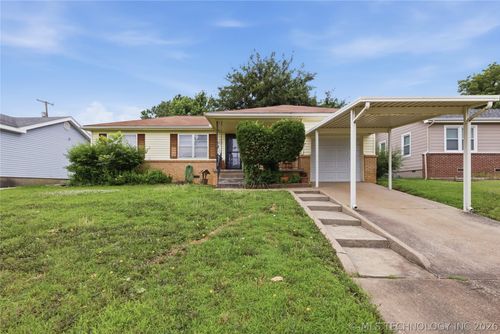 2412 S Hudson Pl, Tulsa, OK, 74114-3755 | Card Image