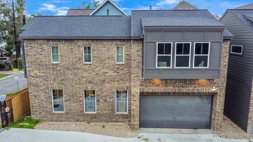 d-5718 Beall St, Houston, TX, 77091-4206 | Card Image