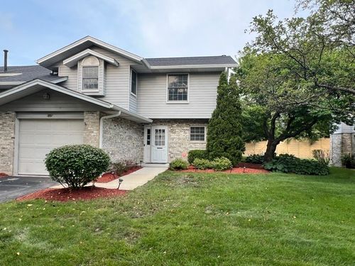 801 N Tamarac Boulevard, Addison, IL, 60101 | Card Image