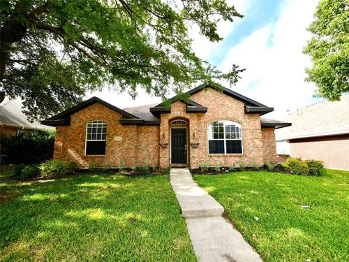 4502 Highlands Dr, McKinney, TX, 75070-7433 | Card Image