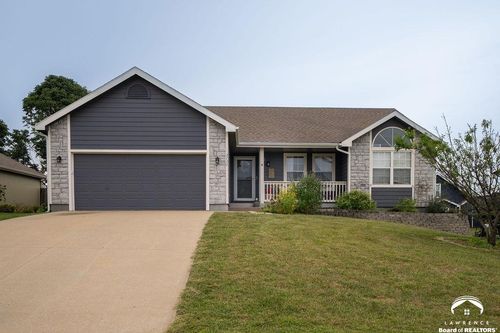 2722 Stratton Dr, Eudora, KS, 66025-7203 | Card Image