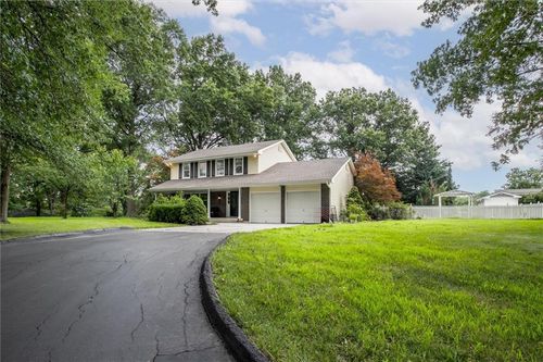 26612 E Blue Mills Rd, Sibley, MO, 64088-9530 | Card Image