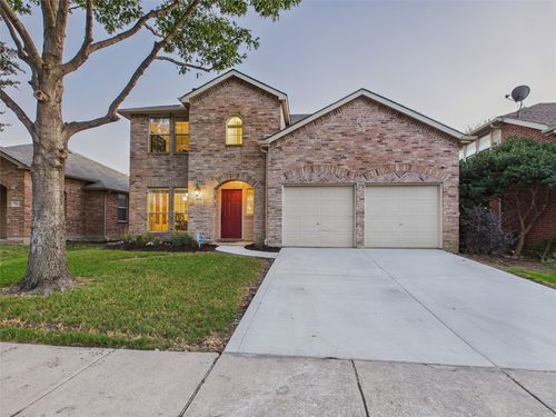 1704 Heron Dr, Aubrey, TX, 76227-8516 | Card Image