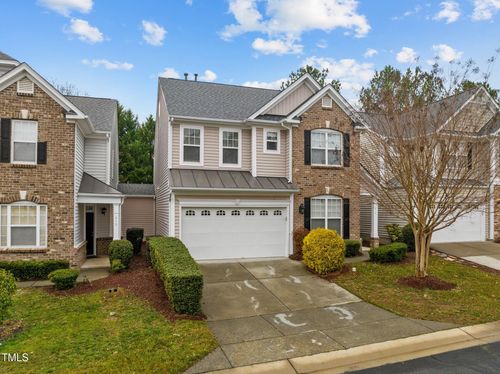 414 Hilltop View St, Cary, NC, 27513-1684 | Card Image
