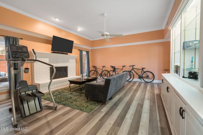 2594BrynMawrAve-36 | Image 54
