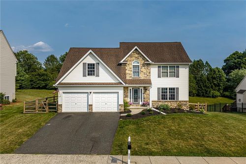 5121 Cassidy Dr, Schnecksville, PA, 18078-2656 | Card Image