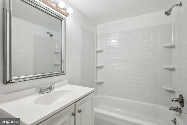 APT-203-3B - 10106 Campus Way S, Condo with 2 bedrooms, 2 bathrooms and null parking in UPPER MARLBORO MD | Image 16